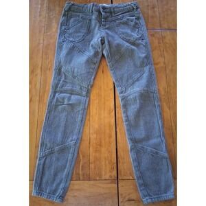 Womens Free People size 26 (28x28) actual. Olive Green Skinny